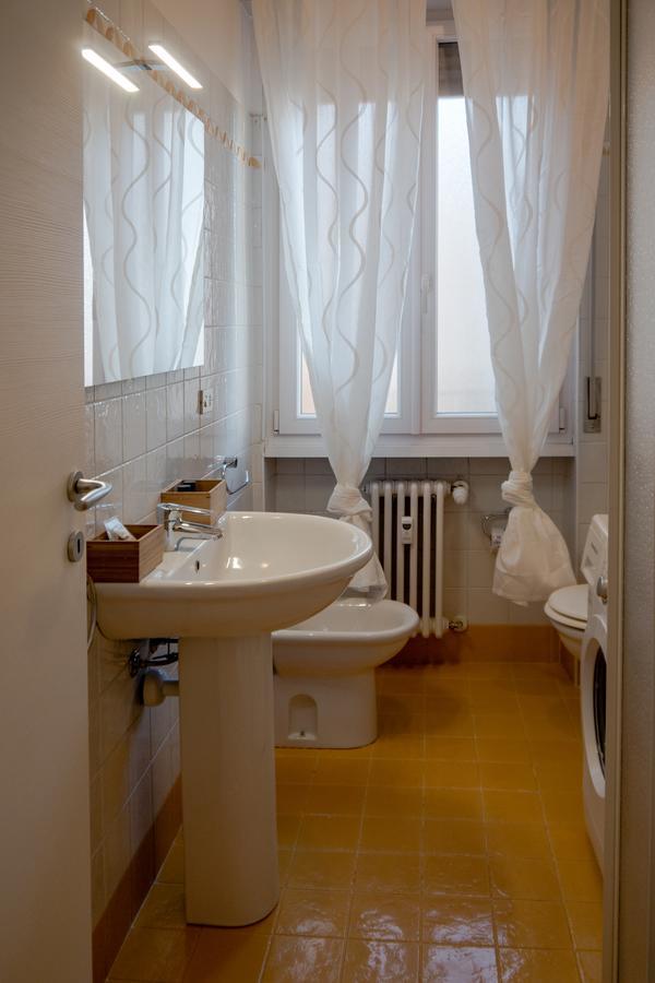 Апартаменты Rebecca'S House Верона Экстерьер фото